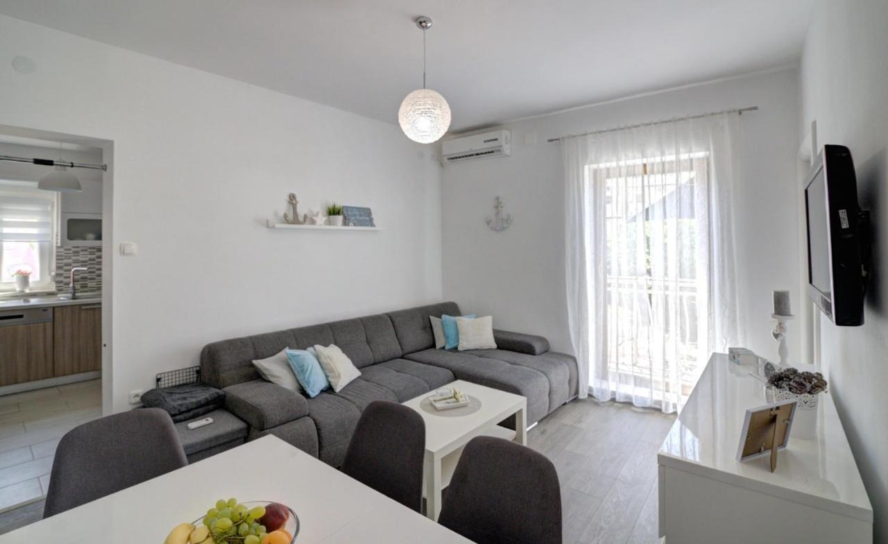 Apartman Luka Sveti Juraj Eksteriør bilde